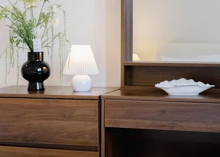 Гостевой дом New Accommodation, Seoul, 3 Rooms, Near Hongdae, Hongdae Waterfall House 3*