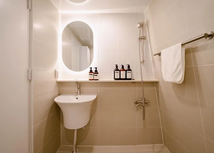 New Accommodation, Seoul, 3 Rooms, Near Hongdae, Hongdae Waterfall House Гостевой дом Сеул